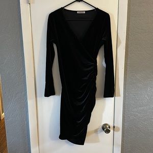 Black velvet bodycon